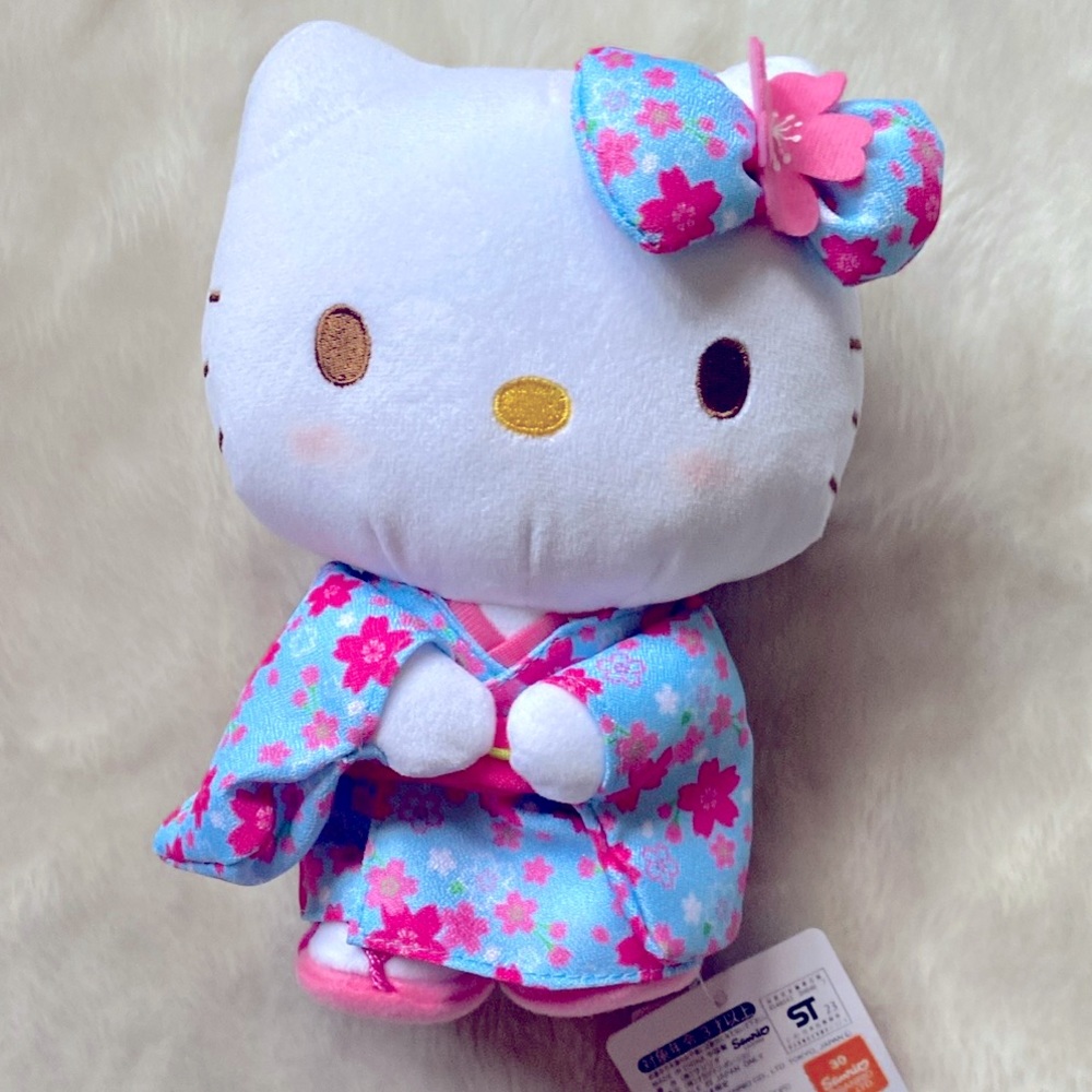 Sanrio Collectible Hello Kitty Geisha Blue and Pink Floral Kimono from Japan